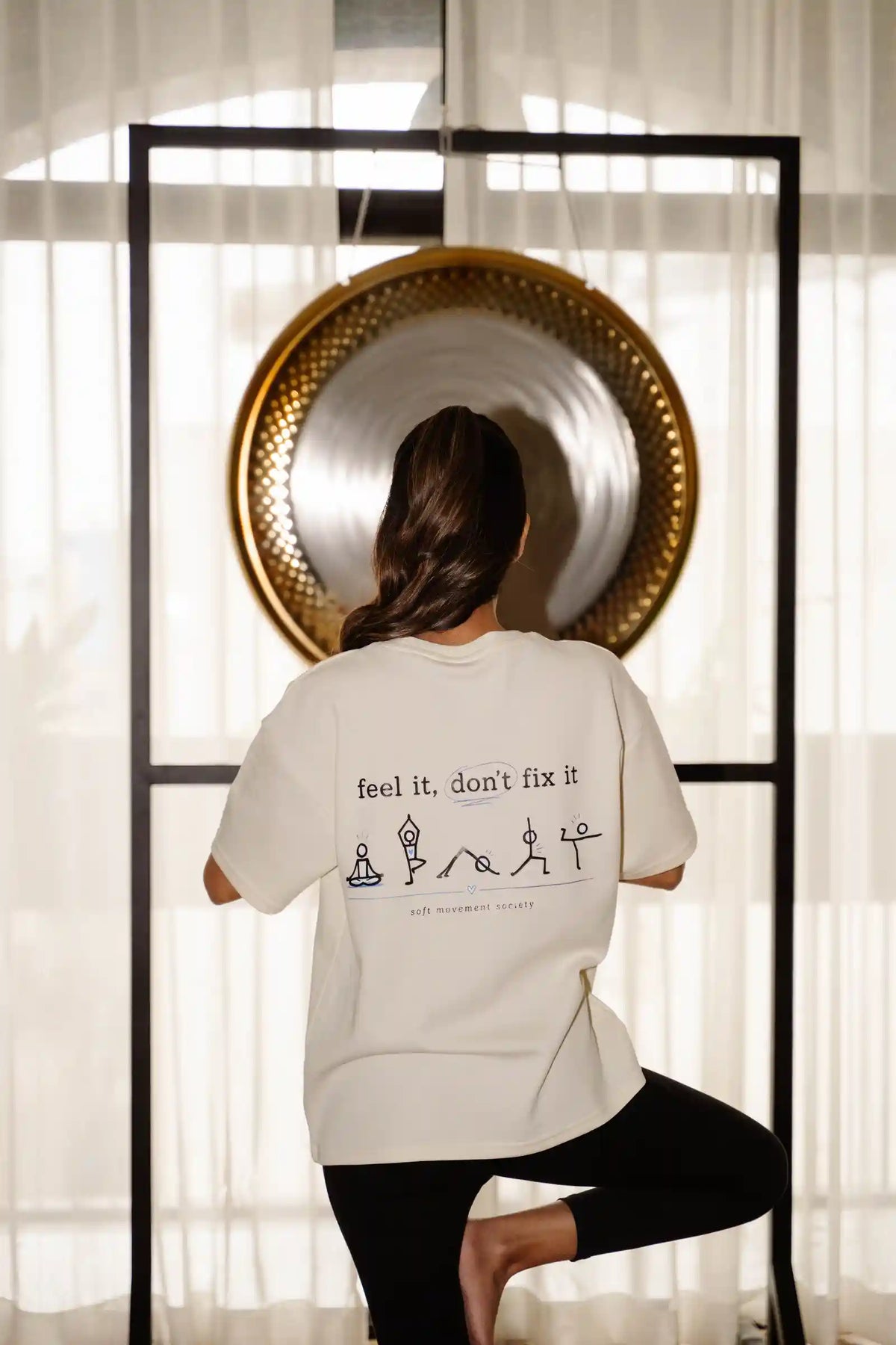  Feel It, Don't Fix It Oversized T-Shirt